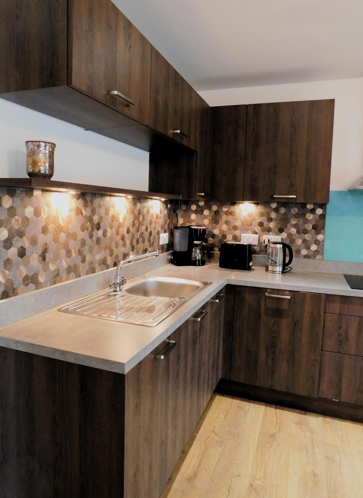 Beautiful Meadowbank Apartment With On-Street Parking EDI Exterior photo