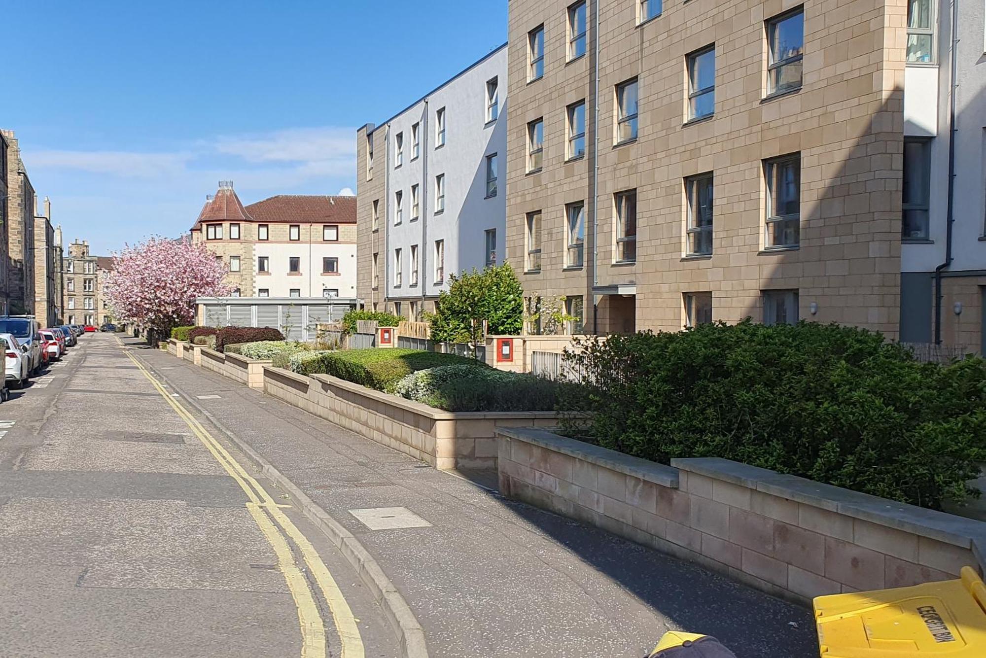 Beautiful Meadowbank Apartment With On-Street Parking EDI Exterior photo